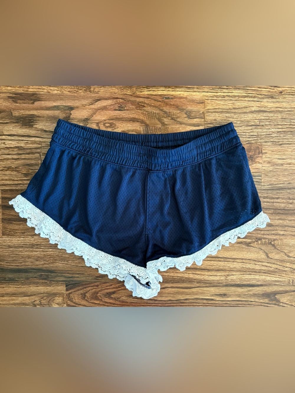 Free People FP Movement Tip Off Shorts midnight navy blue, white lace trim, L - Picture 4 of 7